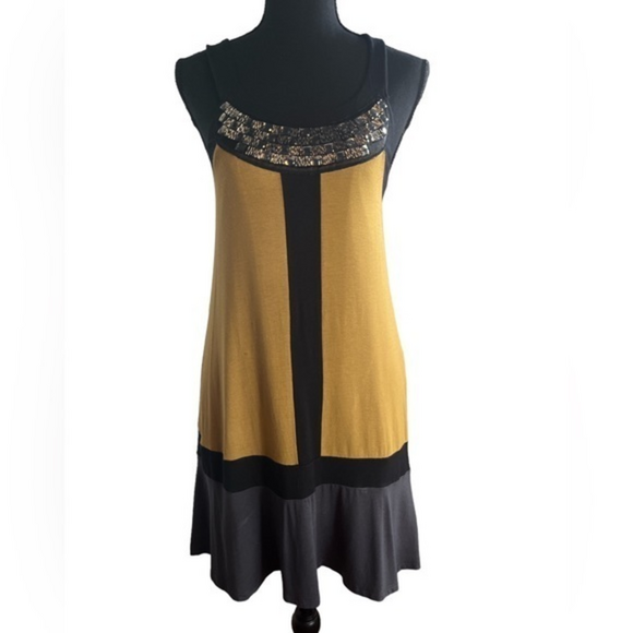 Twelve by Twelve Dress with Crossed Straps in Back and ‎ Beaded Front |S… - Picture 1 of 8